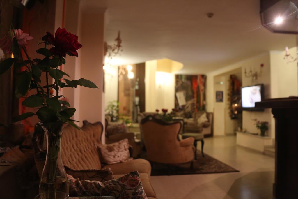 Hi Boutique Hotel Варна Экстерьер фото