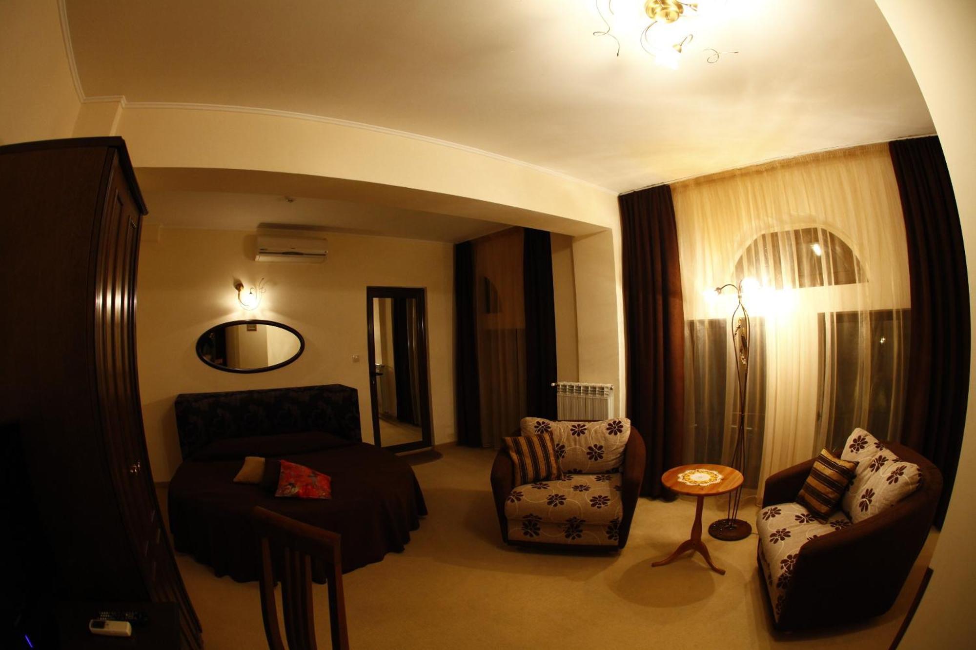 Hi Boutique Hotel Варна Экстерьер фото