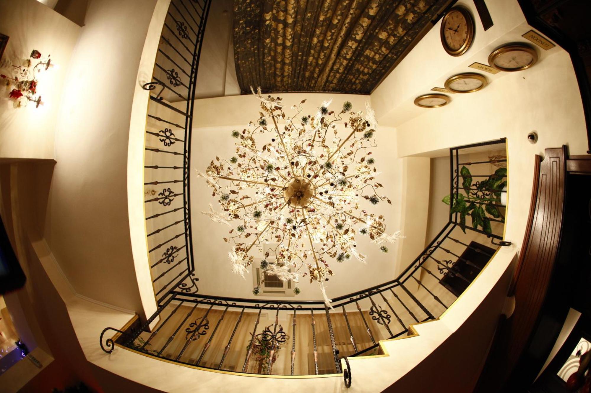 Hi Boutique Hotel Варна Экстерьер фото