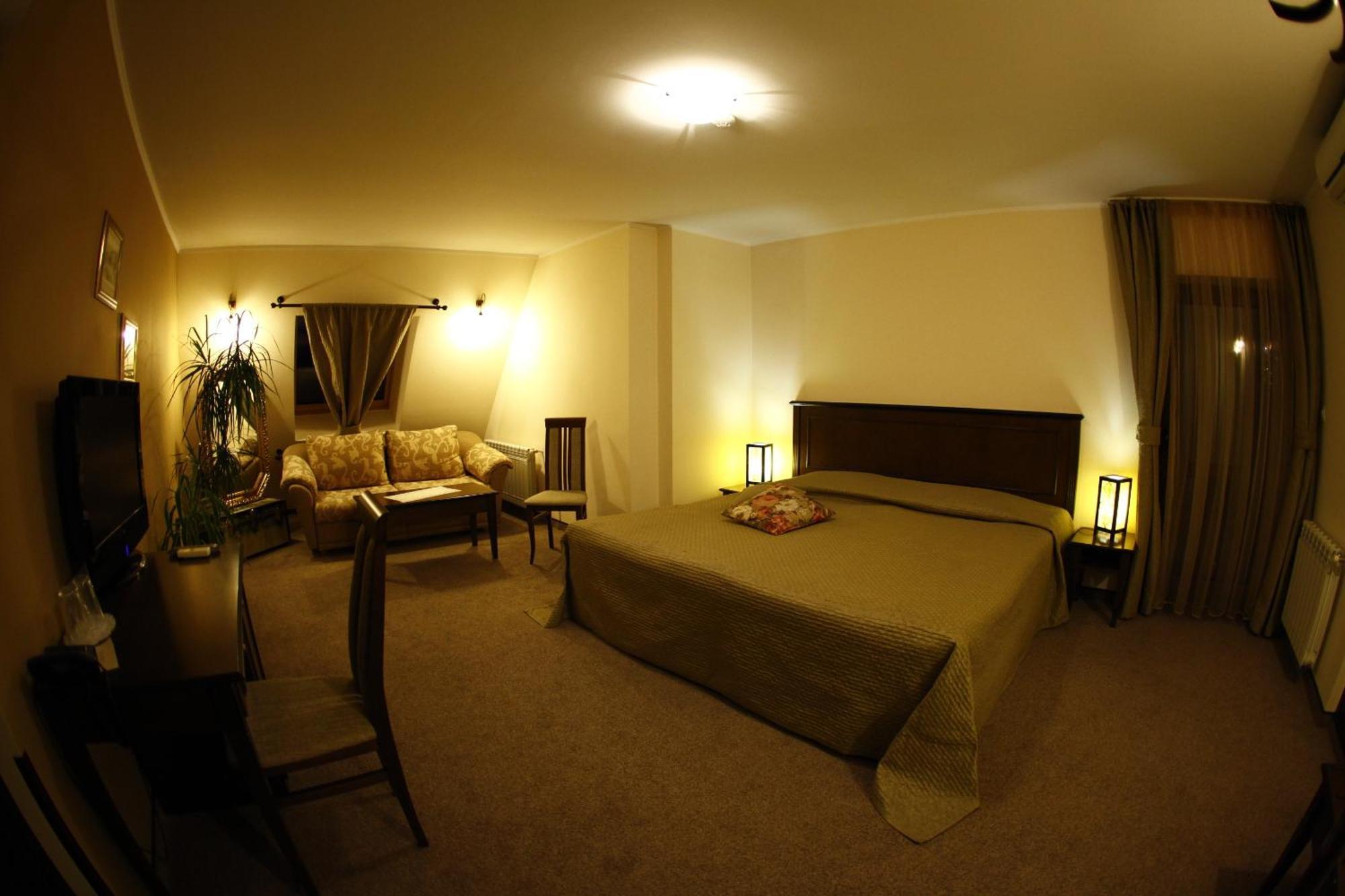 Hi Boutique Hotel Варна Экстерьер фото