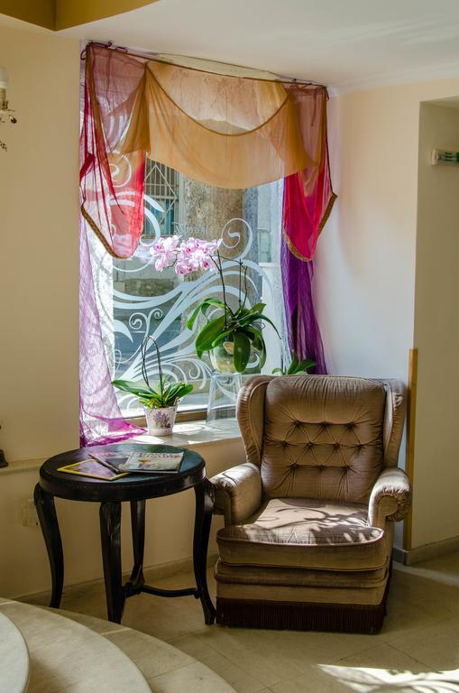 Hi Boutique Hotel Варна Экстерьер фото